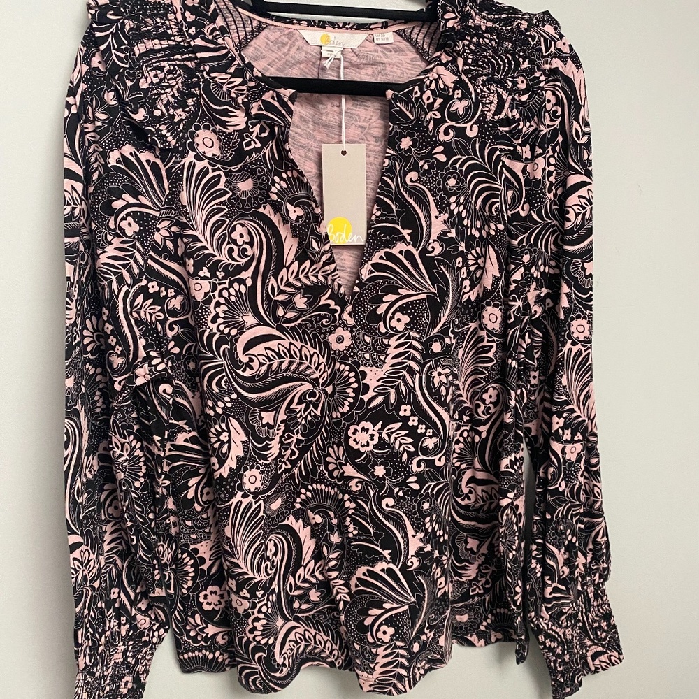 Boden black/pink 16/18 blouse